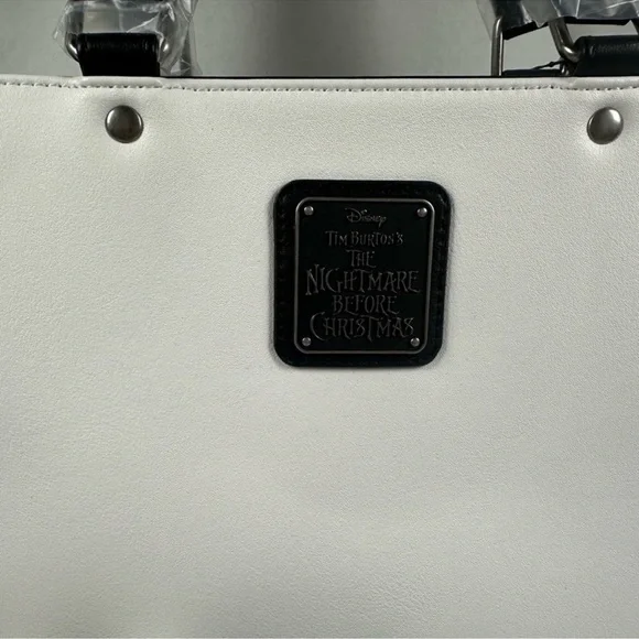 Loungefly Disney The Nightmare Before Christmas Heart Logo Set - Picture 7 of 10